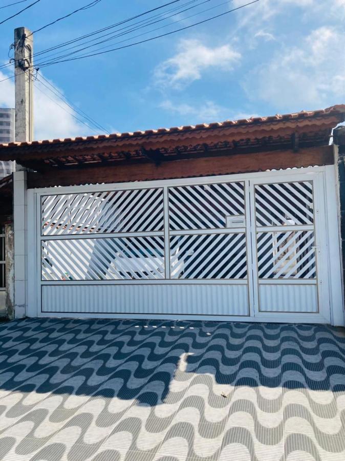 Villa Casa Moderna E Aconchegante Com Opcao De Piscina Aquecida Cobrado A Parte, Area Gourmet Com Churrasqueira Em Deck Coberto, Lareira Na Sala A Apenas 50 Metros Da Praia Praia Grande  Exterior foto